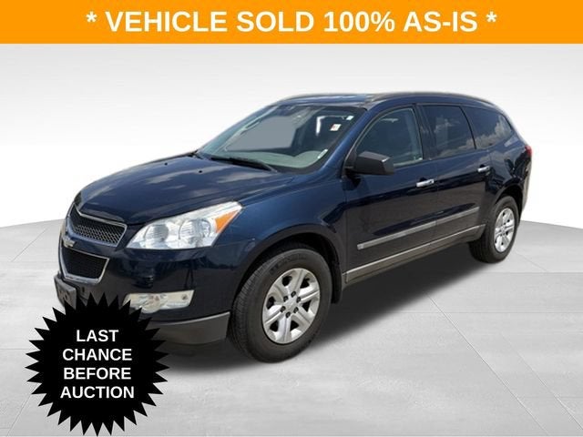 2009 Chevrolet Traverse LS in Dark Blue Metallic — front three-quarter view