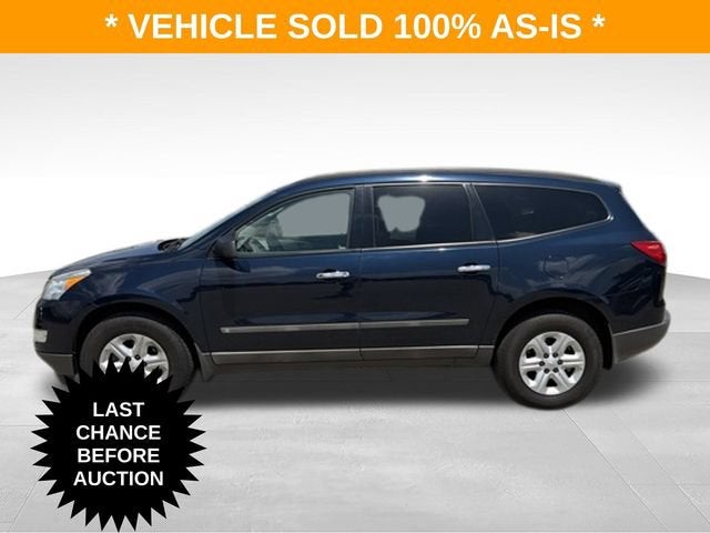 2009 Chevrolet Traverse — side profile view