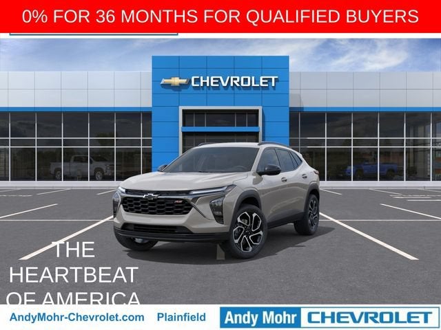 2026 Chevrolet Trax 2RS in White Sands — front three-quarter view